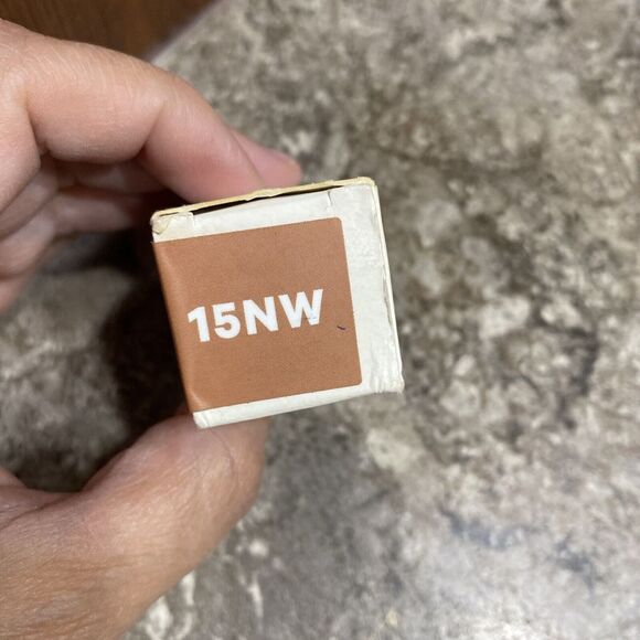 Milk Makeup 15NW Future Fluid All Over Concealer 8.5 ml .28oz New - Picture 2 of 4